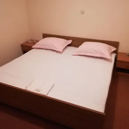 With A Parking Space - 15830 * Omiš