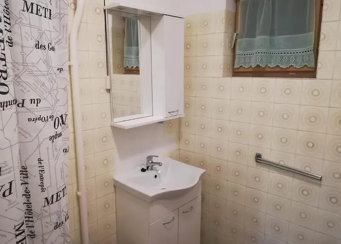 With A Parking Space - 15830 Appartement *